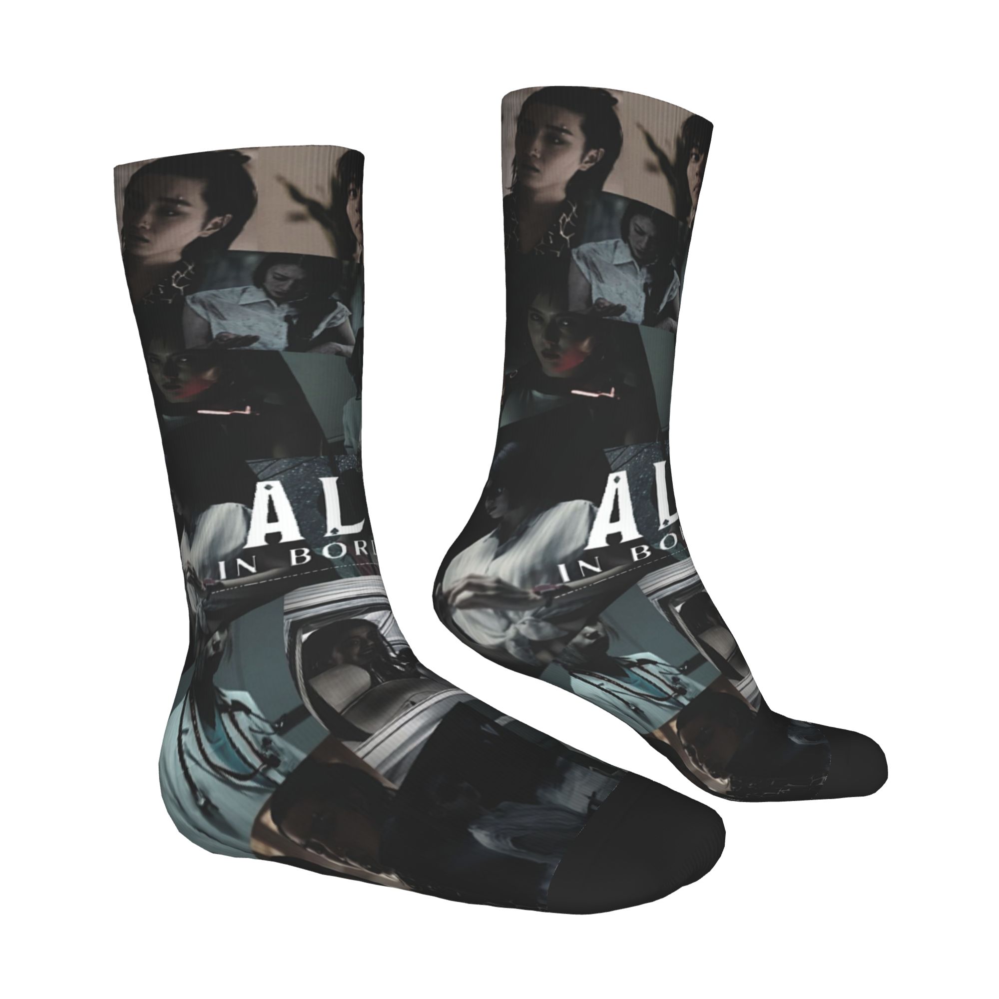 Custom Alice Cartoon In Border - Dress Sock Men recensie en prijs